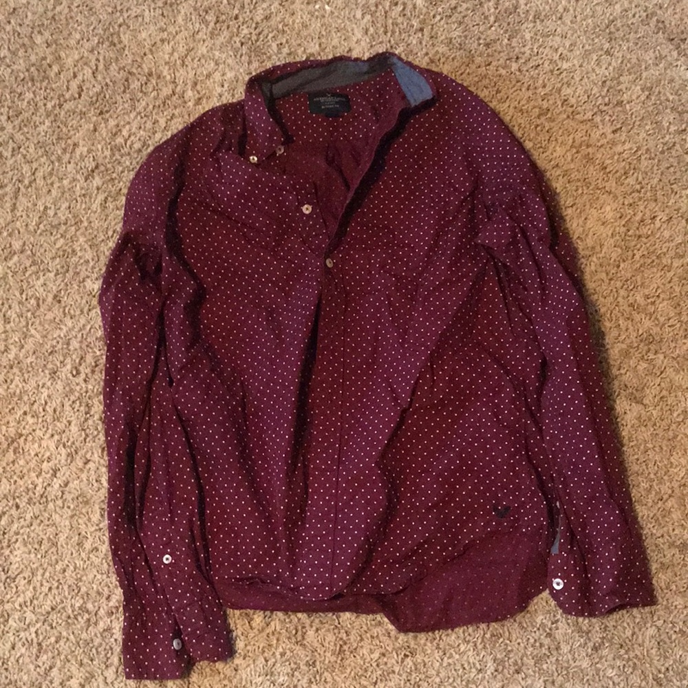 American Eagle Button-Up